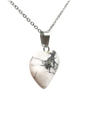 Biocristal dije corazón howlita blanca